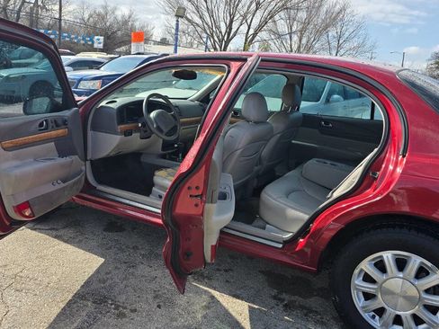 Used 1999 Lincoln Continental image 8