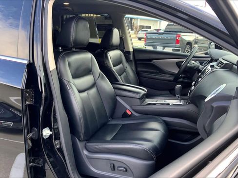 Used 2023 Nissan Murano SV image 8