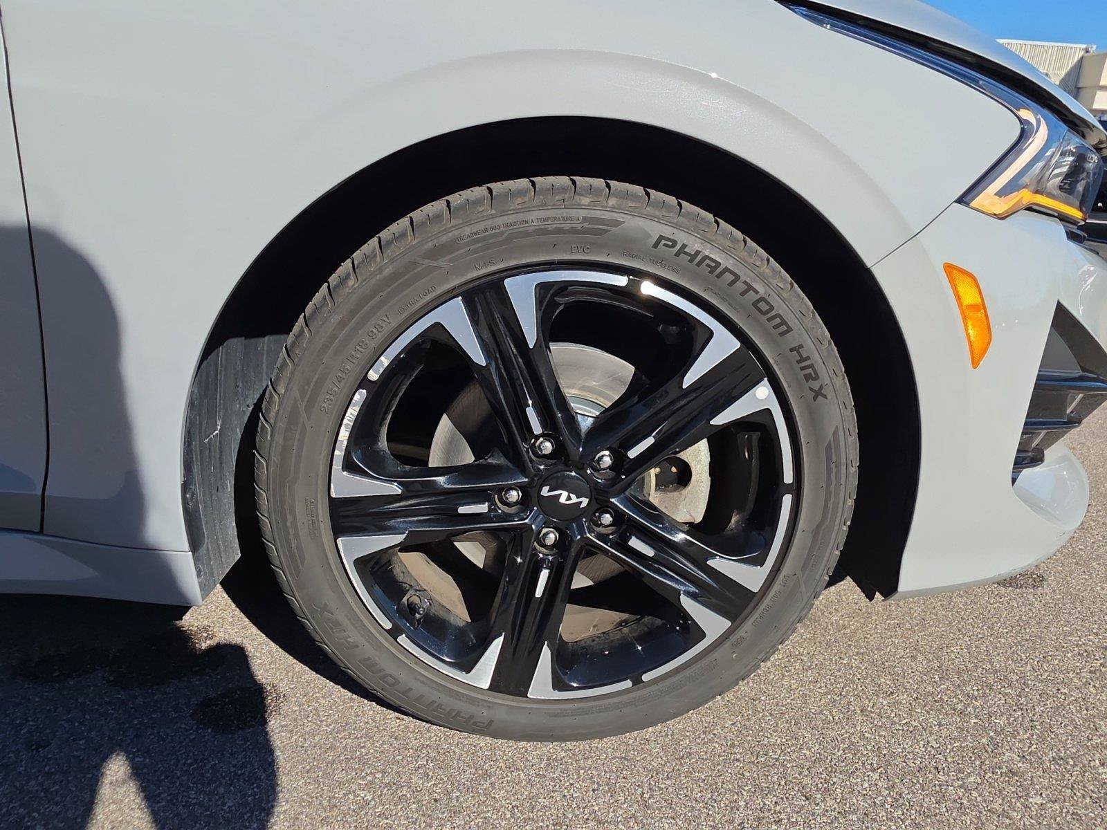 Used 2023 Kia K5 GT-Line AWD/4WD image 30