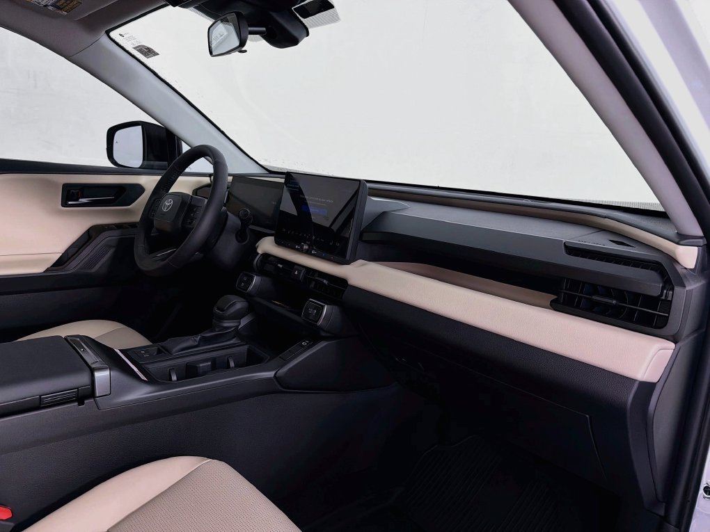 Used 2026 Toyota RAV4 XLE Premium w/ Weather Package FWD image 30