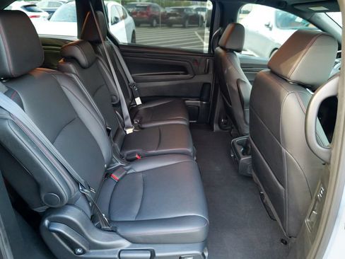 Used 2023 Honda Odyssey Sport image 29