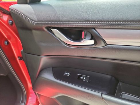 Used 2019 MAZDA CX-5 Touring FWD image 28