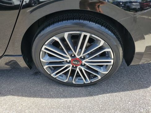 Certified 2023 Kia Forte GT w/ GT2 Package FWD image 10