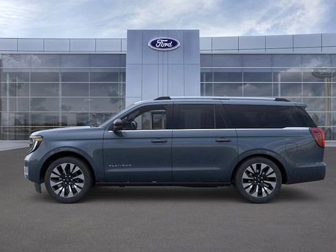 New 2026 Ford Expedition Max Platinum AWD/4WD image 3