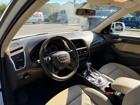 Used 2017 Audi Q5 2.0T Premium Plus AWD/4WD image 20