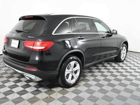Used 2018 Mercedes-Benz GLC 300 4MATIC image 8