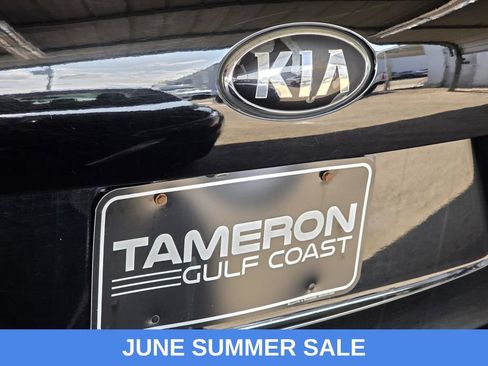 Used 2020 Kia Sorento LX AWD/4WD image 25