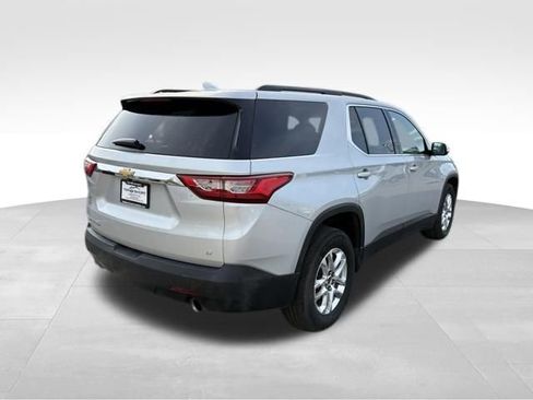 Used 2020 Chevrolet Traverse LT AWD/4WD image 2
