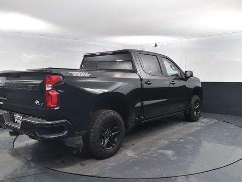 Used 2019 Chevrolet Silverado 1500 LT Trail Boss w/ Convenience Package image 8