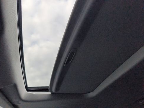 Used 2024 GMC Sierra 1500 Denali w/ Denali Reserve Package image 26