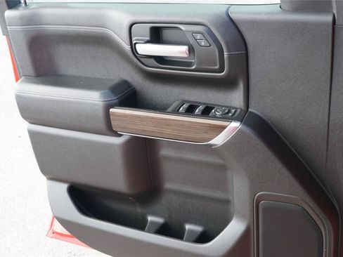 Used 2019 Chevrolet Silverado 1500 LT w/ All-Star Edition RWD image 18
