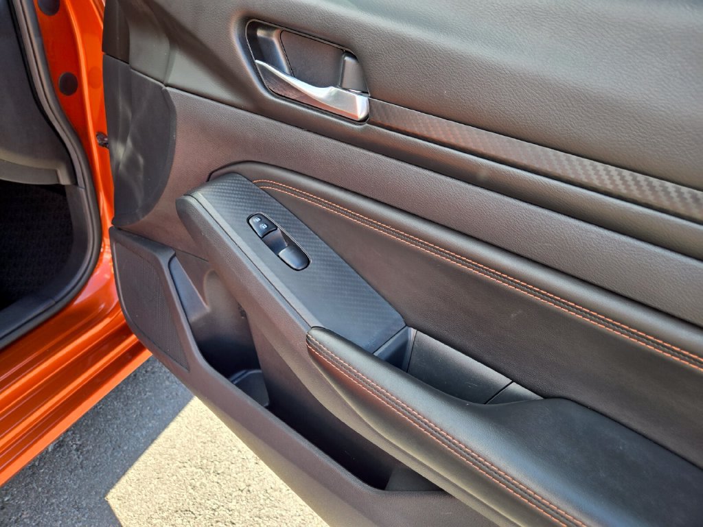 Used 2019 Nissan Altima 2.5 SR w/ SR Premium Package FWD image 27