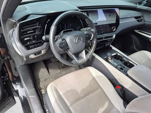 Used 2023 Lexus RX 350 Premium Plus w/ Cold Area Package FWD image 10