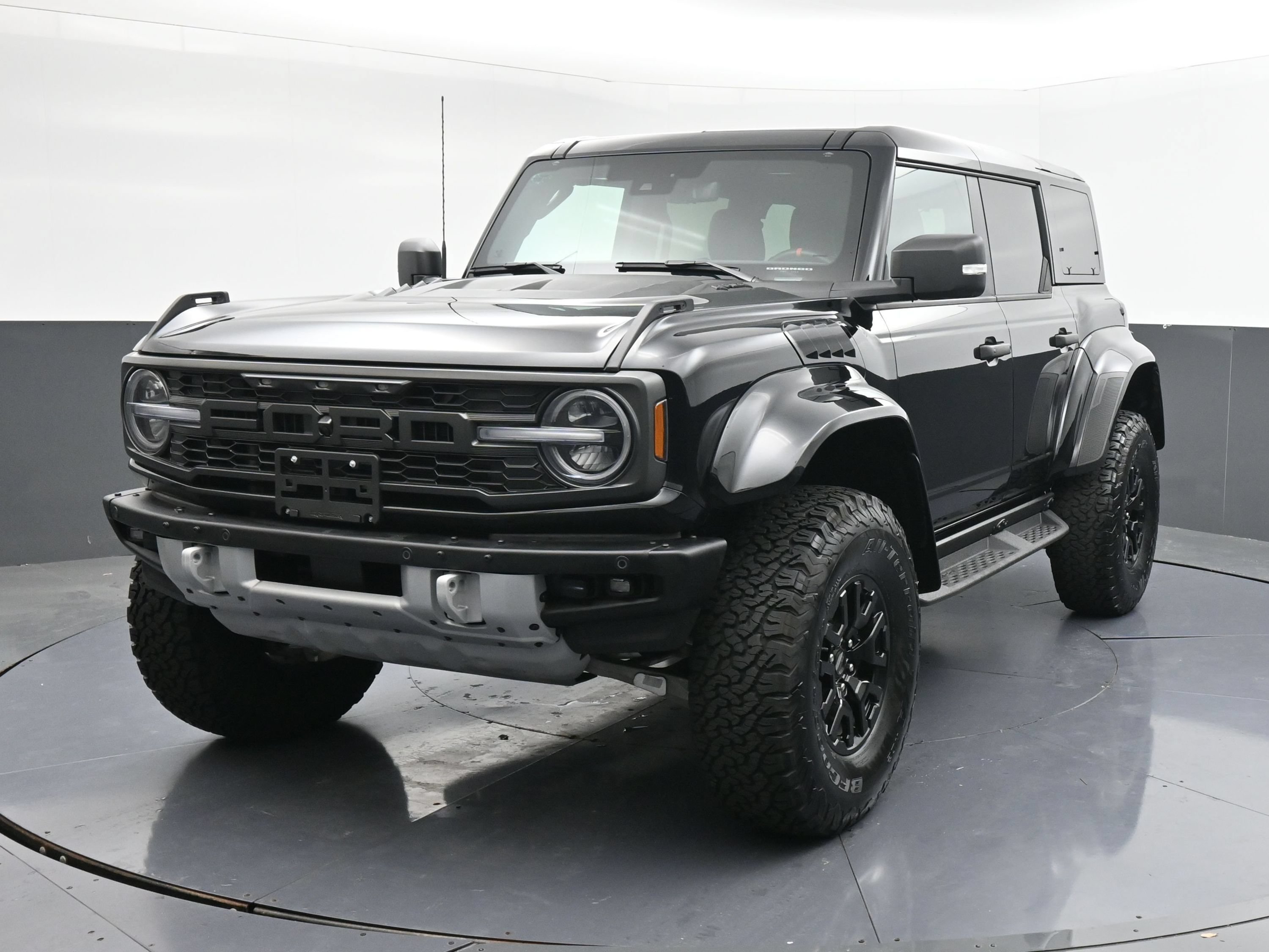 Used 2026 Ford Bronco Raptor AWD/4WD image 4