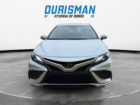 Used 2023 Toyota Camry XSE FWD image 8