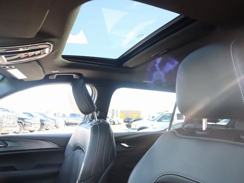 New 2025 Jeep Grand Cherokee L Altitude image 16