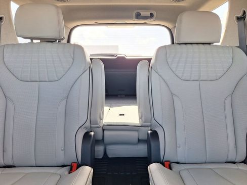 Used 2024 Hyundai Palisade Limited image 7