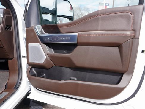 Certified 2025 Ford F250 King Ranch w/ Chrome Package image 27