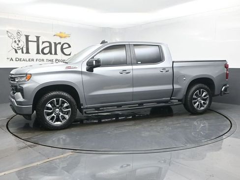 Used 2025 Chevrolet Silverado 1500 RST AWD/4WD image 30