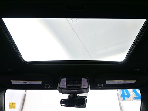 Used 2024 Dodge Durango R/T image 18