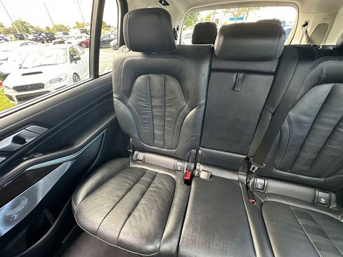 Used 2019 BMW X7 xDrive50i w/ Premium Package image 26