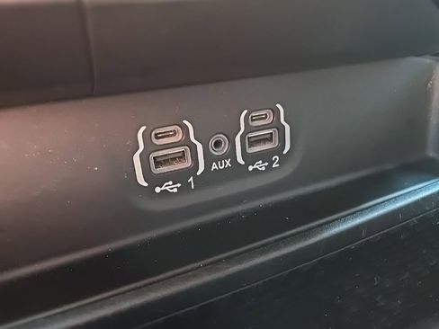 Used 2020 RAM 1500 Laramie image 69