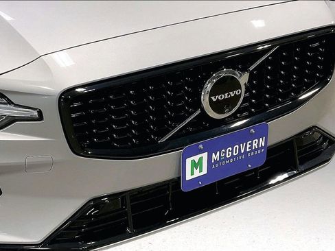 Certified 2024 Volvo S60 T8 Plus w/ Climate Package AWD/4WD image 32