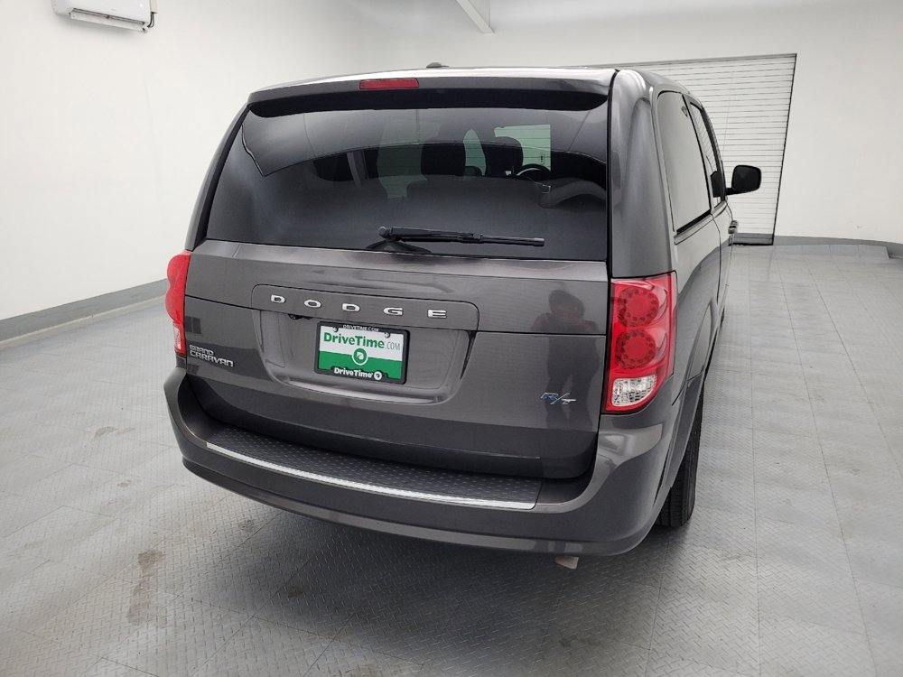 Used 2016 Dodge Grand Caravan R/T w/ Driver Convenience Group FWD image 7