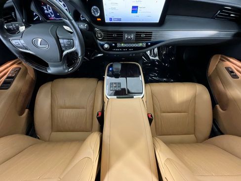 Used 2023 Lexus LS 500 image 14