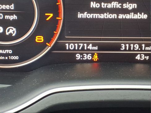 Used 2018 Audi Q7 3.0T Prestige w/ Prestige Package image 26