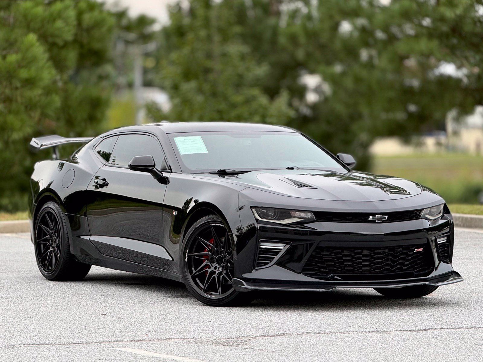 Used 2016 Chevrolet Camaro SS RWD image 13