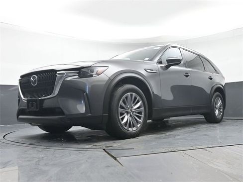 Certified 2024 MAZDA CX-90 Plug-In Hybrid w/ Preferred image 32