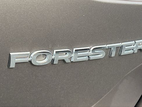Used 2024 Subaru Forester Premium AWD/4WD image 28