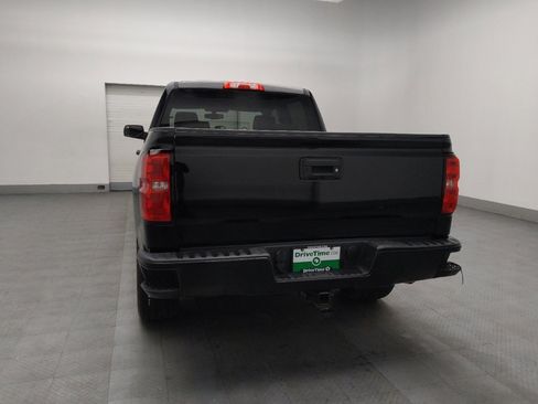 Used 2018 Chevrolet Silverado 1500 Custom w/ Custom Value Package image 6