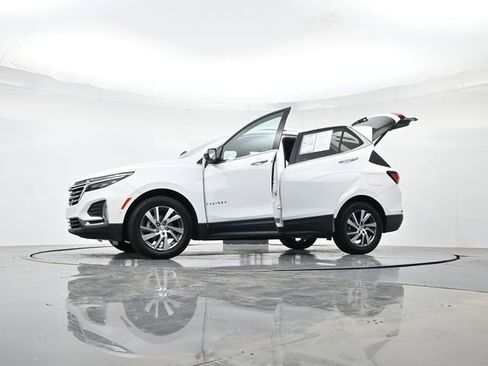 Used 2024 Chevrolet Equinox Premier FWD image 52