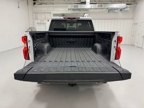 Certified 2025 Chevrolet Silverado 1500 LTZ AWD/4WD image 22