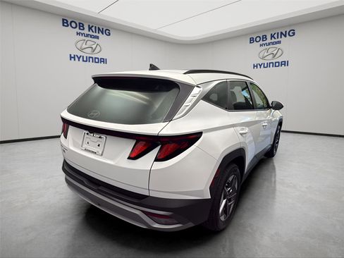 New 2026 Hyundai Tucson SEL FWD image 5