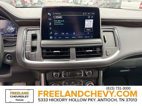 Used 2023 Chevrolet Suburban Premier image 33