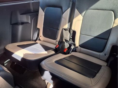 Certified 2023 Ford Bronco Wildtrak image 11