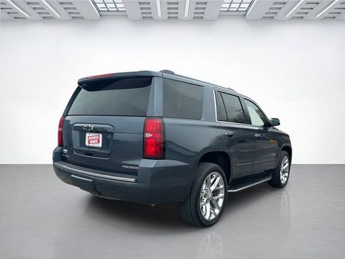 Used 2020 Chevrolet Tahoe Premier w/ Premier 6.2L Value Package image 4