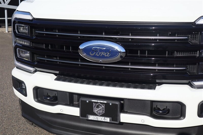 Used 2026 Ford F350 Platinum AWD/4WD image 9