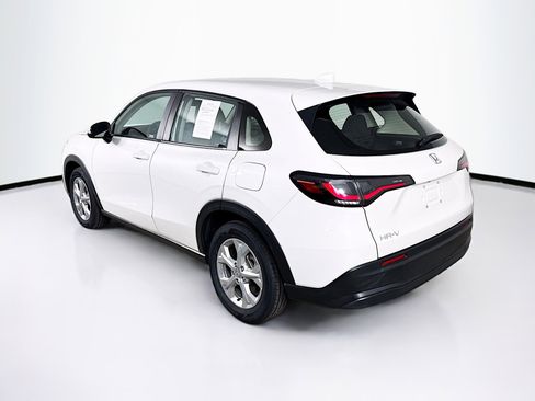 Used 2023 Honda HR-V LX image 28