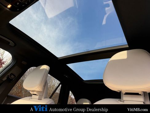 Certified 2024 Mercedes-Benz GLC 300 4MATIC image 19