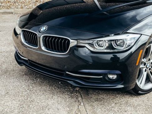 Used 2017 BMW 330i xDrive Wagon image 23