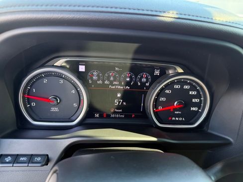 Used 2022 Chevrolet Silverado 2500 High Country w/ Z71 Off-Road Package image 30