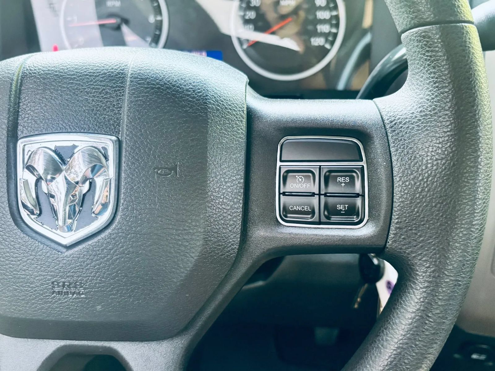 Used 2012 RAM 1500 Express RWD image 26