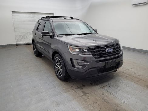 Used 2017 Ford Explorer Sport w/ Equipment Group 401A image 13