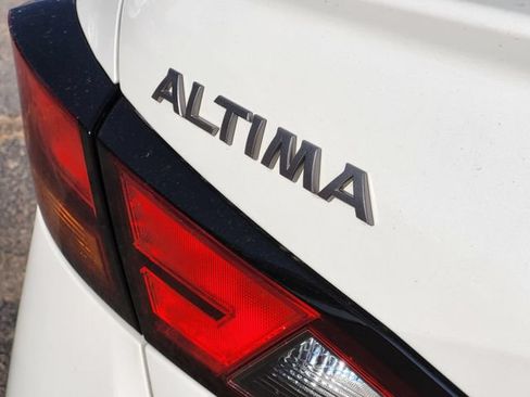 Certified 2023 Nissan Altima 2.5 SR AWD/4WD image 26