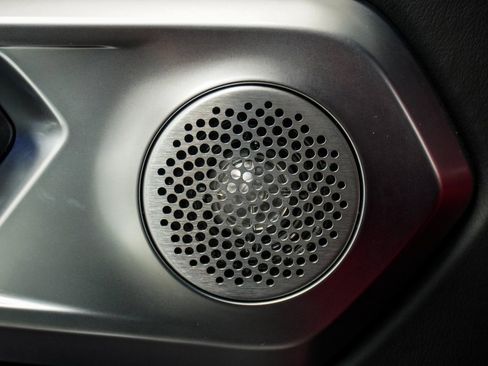 Used 2023 BMW XM w/ M Driver's Package image 10