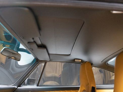 Used 1987 Porsche 911 Carrera image 87